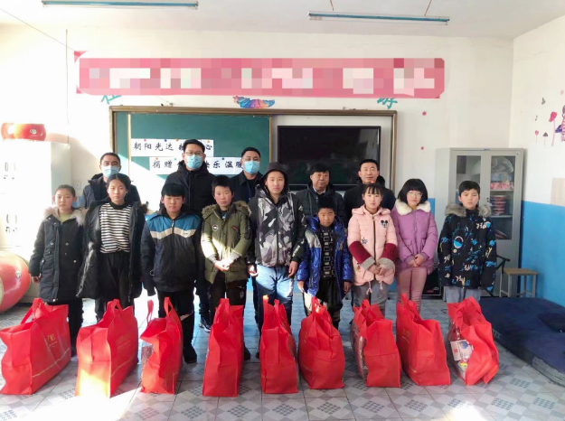 寒冬有假，溫情無價